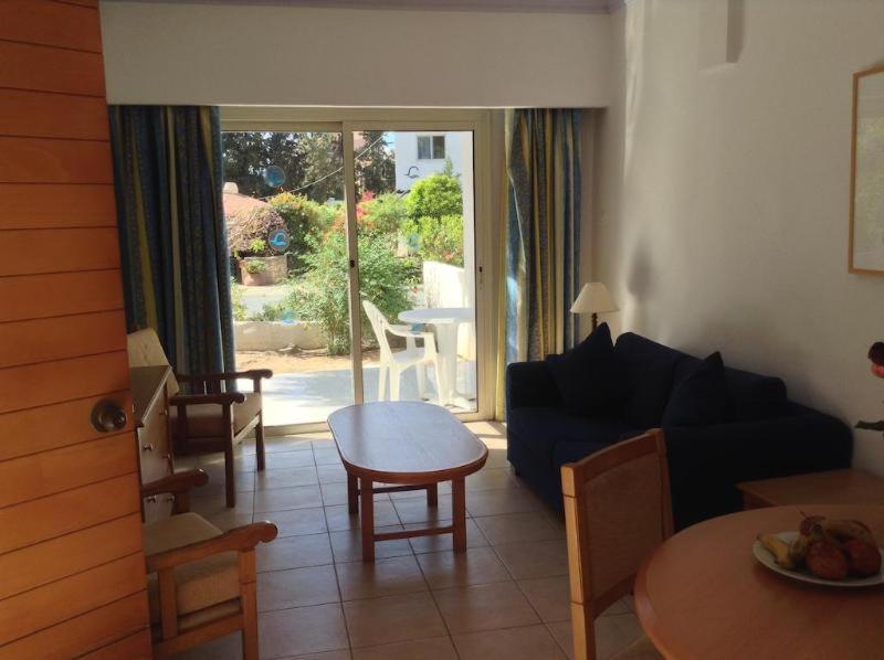 Paphos Gardens Apartment חדר תמונה